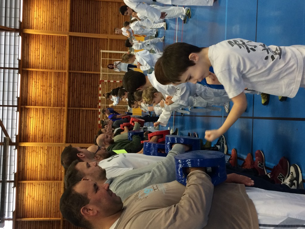 30C5B495-09D4-403B-B980-72CB1DA7F1B5