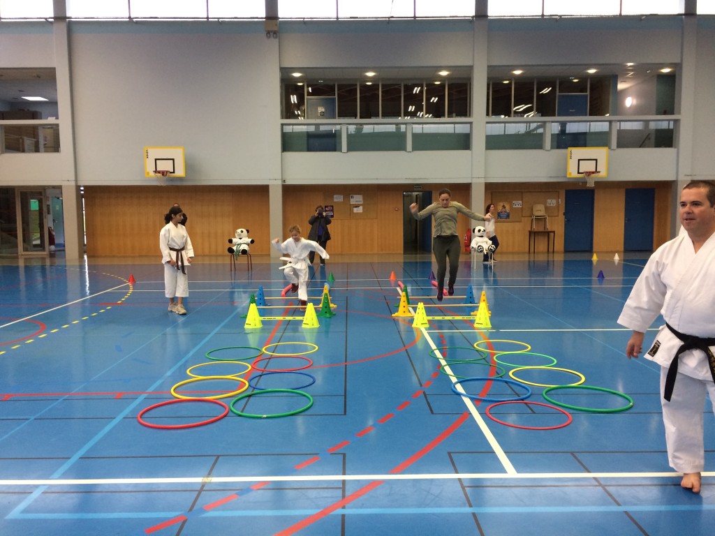 3AFAF9D4-8588-46F7-A6C4-B6FDE32608DD