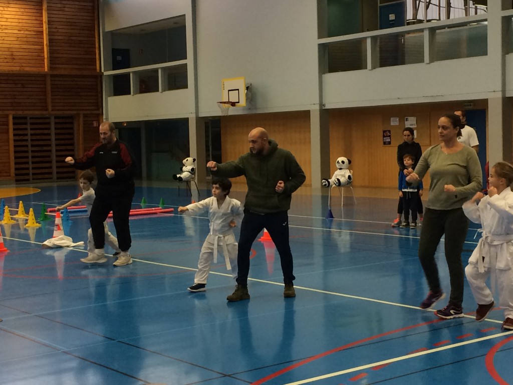 60611356-29A4-43EA-ACA1-8B509E5B4DAF