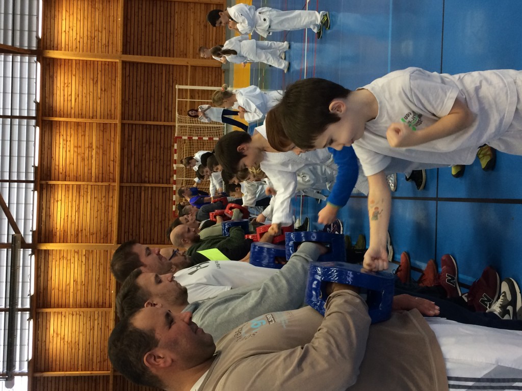 7B06E7A9-2C47-40E4-8D2C-8E38673B0057