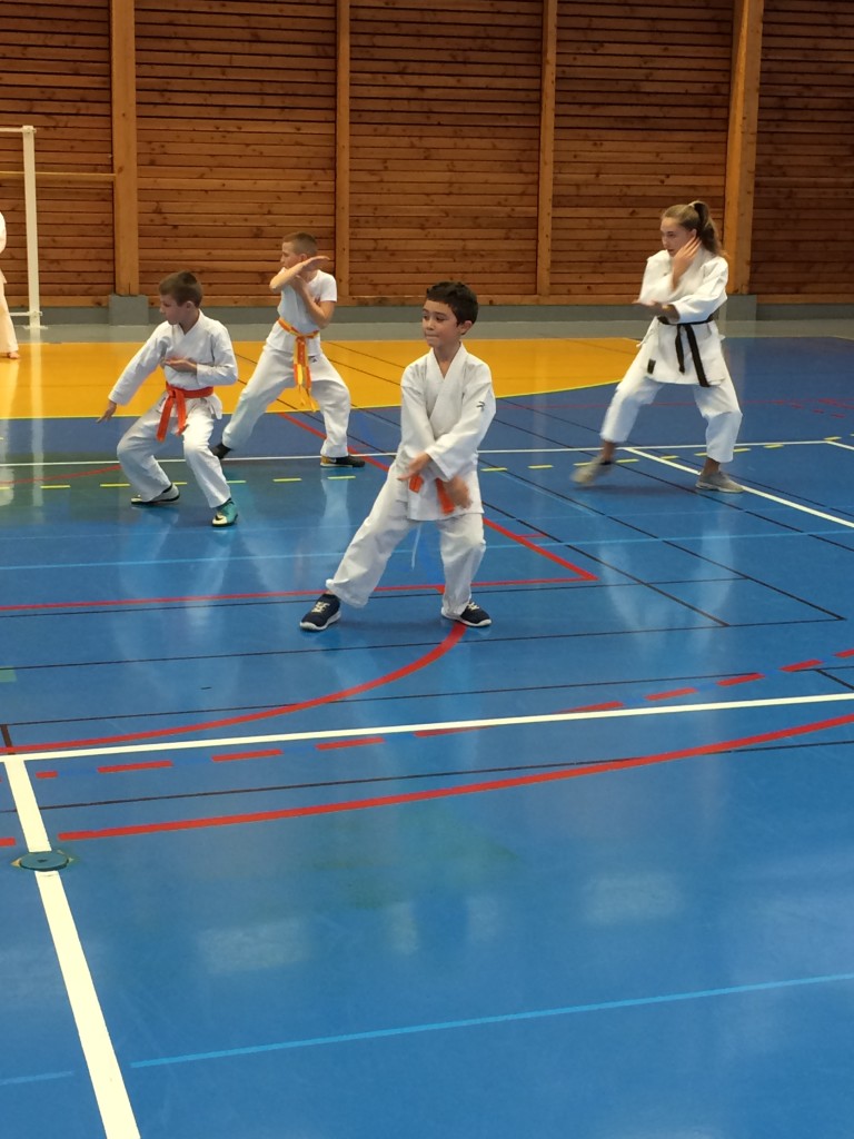 7F1CDA44-4DC1-4DB1-BEEF-8B9537191720