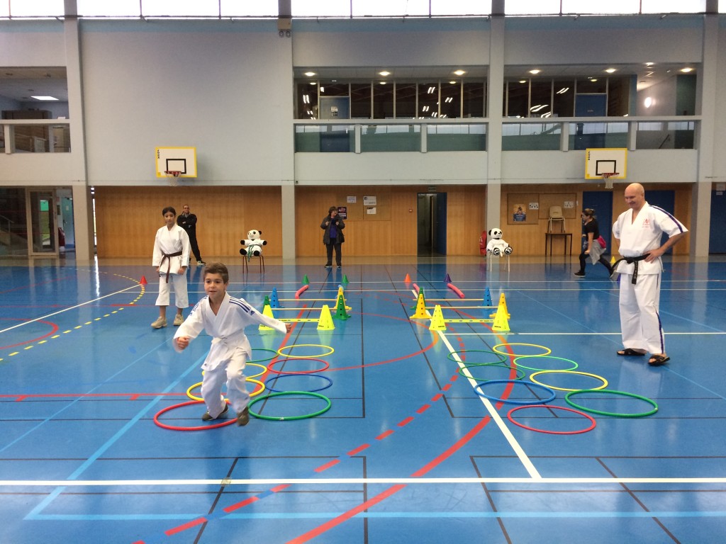 8DBB51C7-8833-44E8-9A21-6B3A02FDF0E3