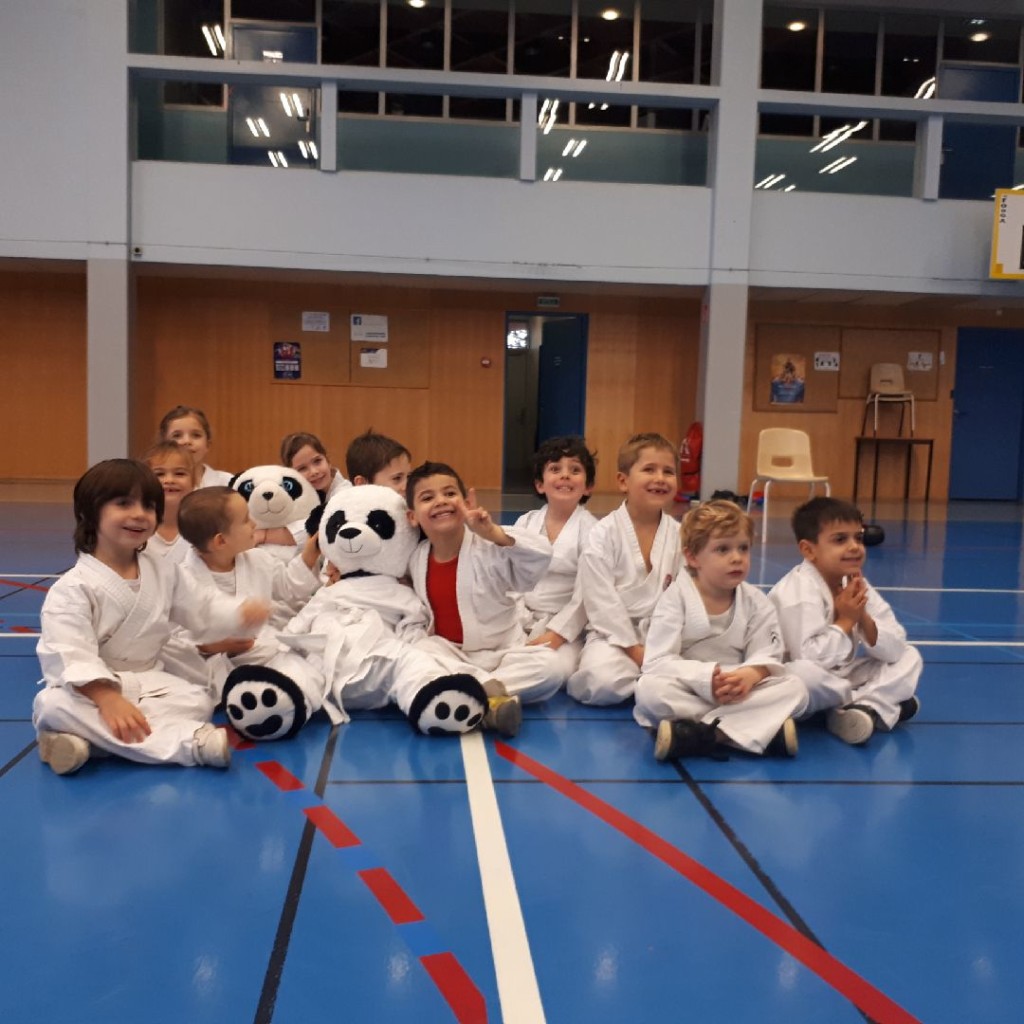 9CA8D9FB-D5A8-4E15-AADE-2500831C7510