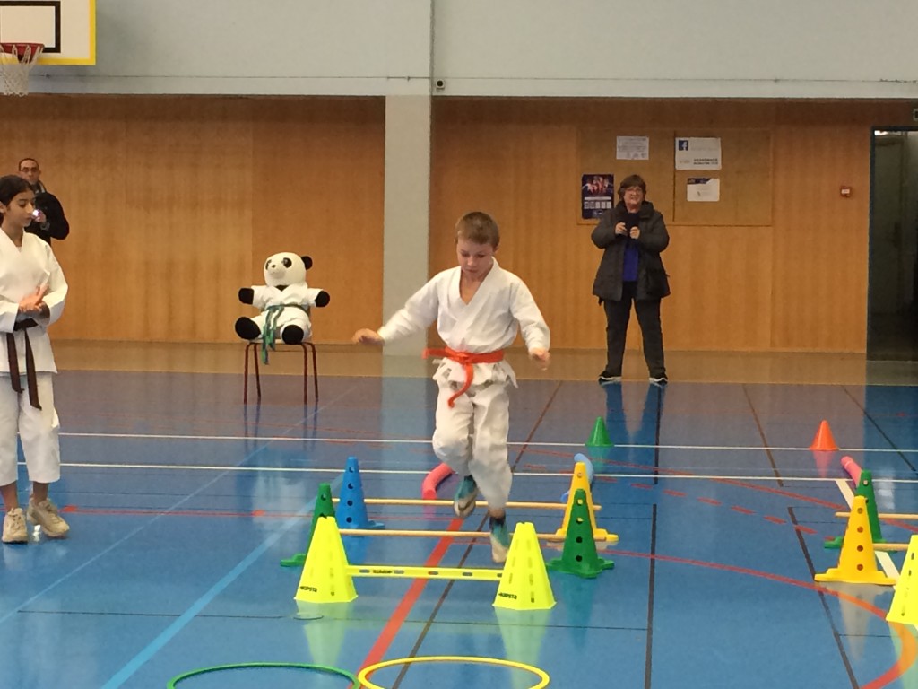 AB7042EA-E479-4D64-BD95-FE5F5EC9C0B0