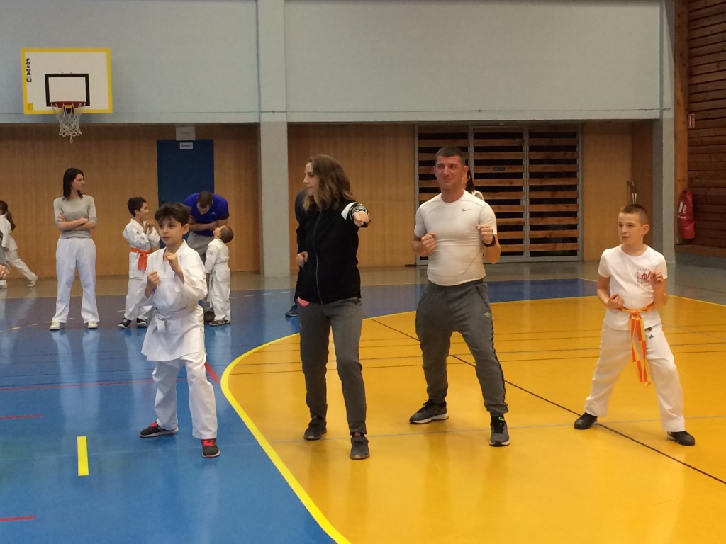 AF5E5FB4-16E0-4D00-A70F-1FE2AD603B16