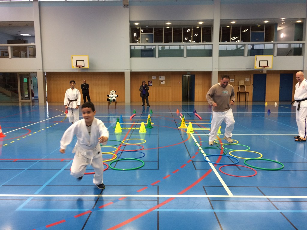 C79EA739-4FD0-4B3B-B189-66BF4F896E5F