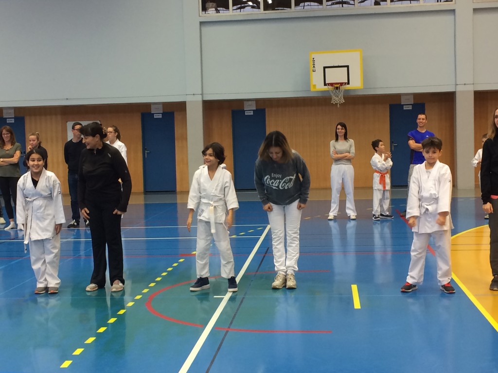 D0F565C0-2151-4E73-B13B-B6442C8912B0