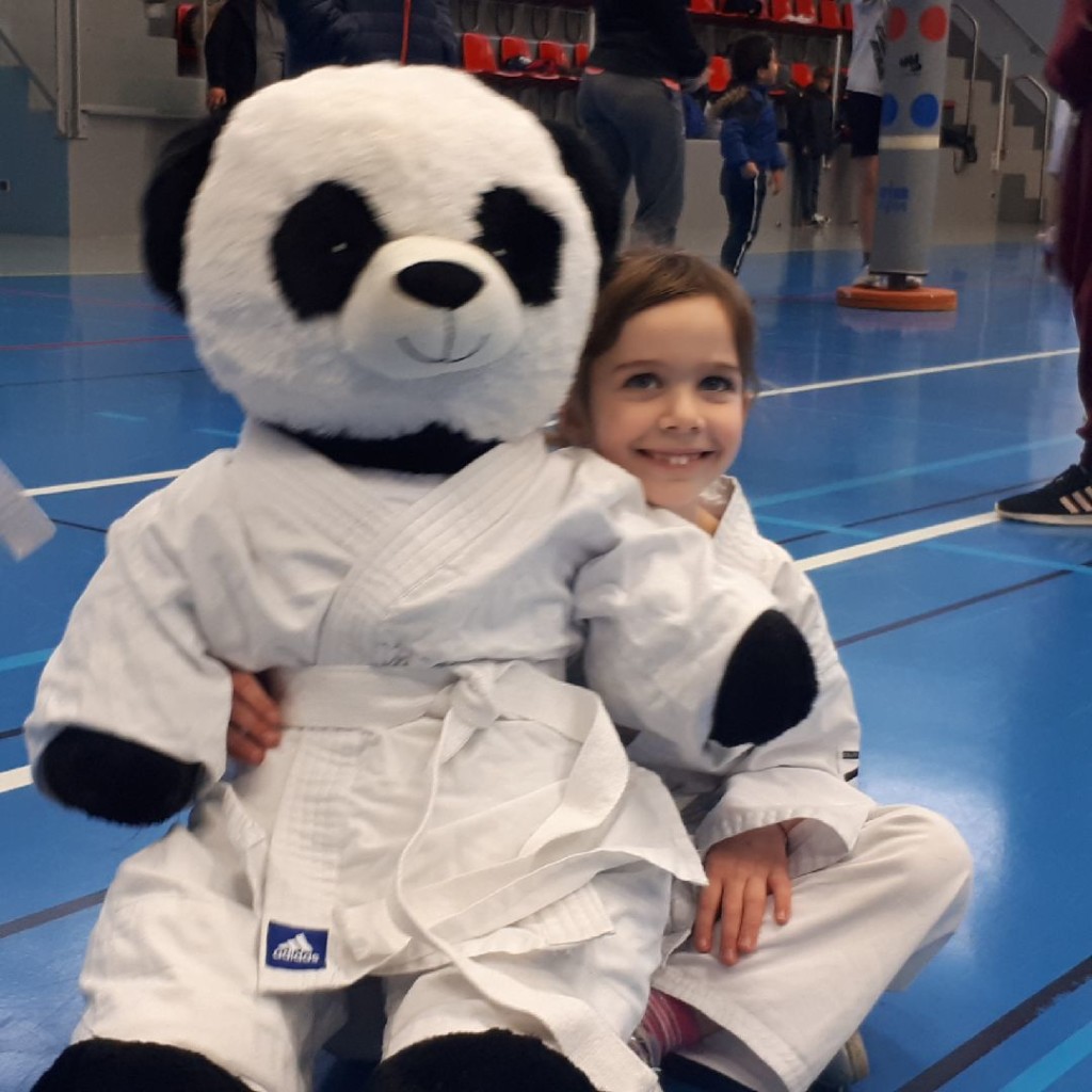 F6F5E0C7-704A-4D73-8663-8411AC3C0200